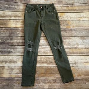 Old Navy mid-rise rockstar distressed green pants size 4 regular
